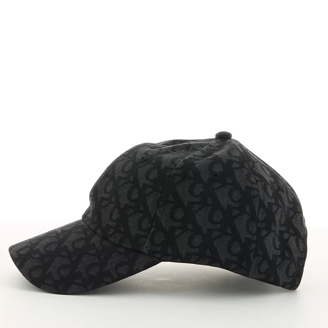 Image (2) de la chaussures Calvin Klein - Casquettes Noir en 