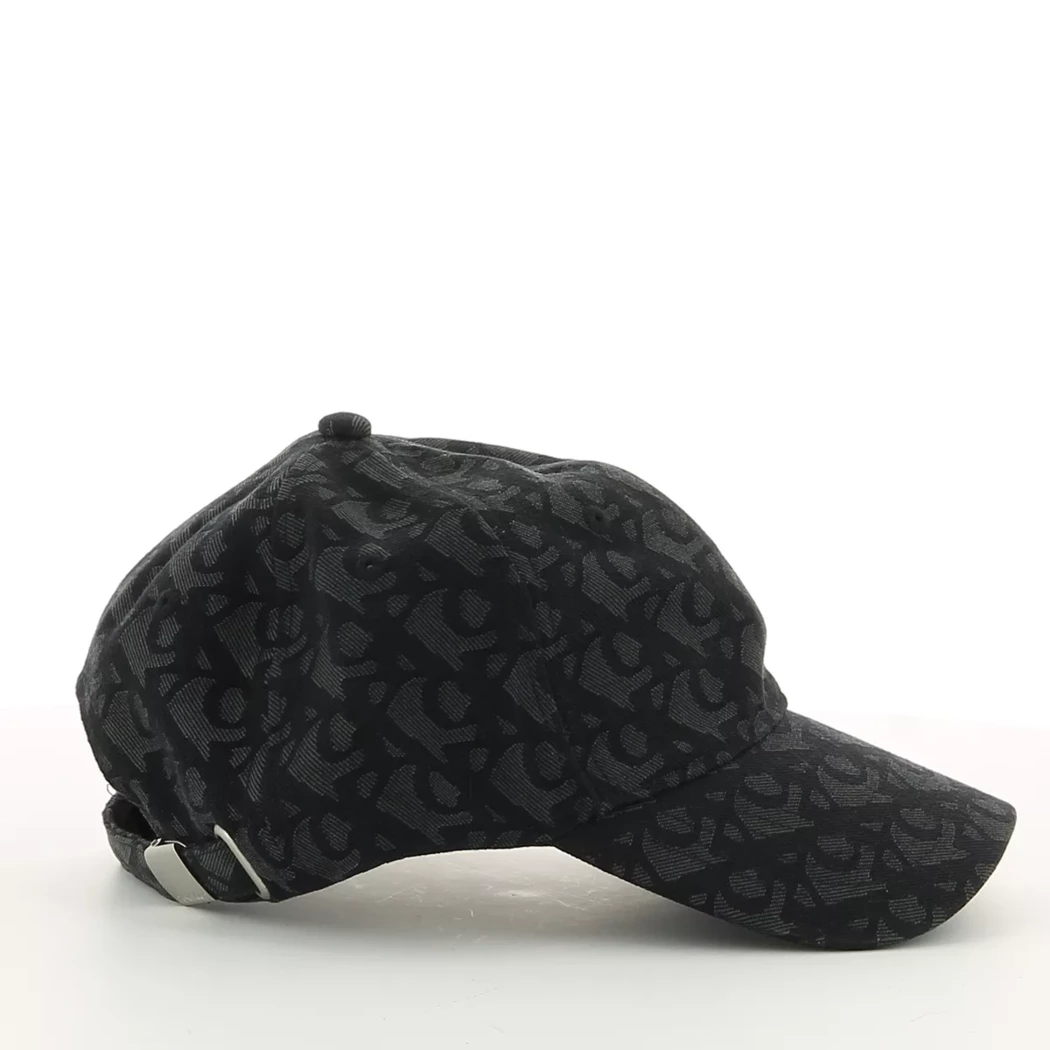 Image (4) de la chaussures Calvin Klein - Casquettes Noir en 