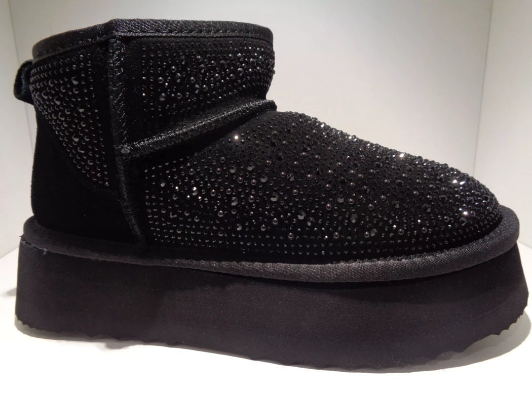 Image (1) de la chaussures Santini - Boots Noir en Cuir nubuck