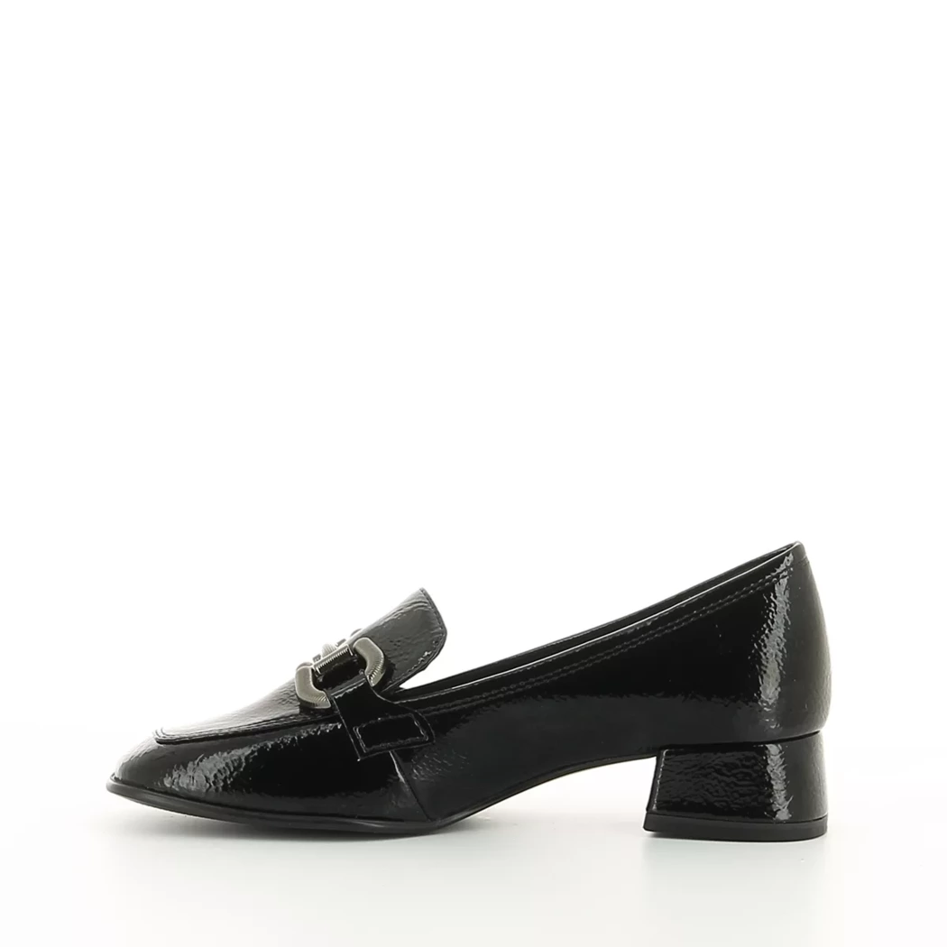 Image (4) de la chaussures Tamaris - Mocassins Noir en Cuir synthétique