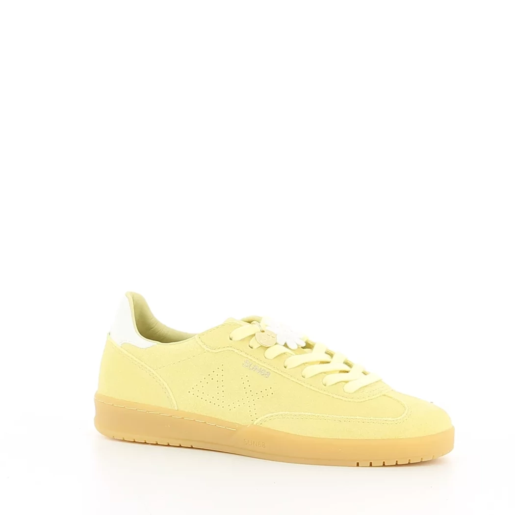 Image (1) de la chaussures Sun68 - Baskets Jaune en Cuir nubuck