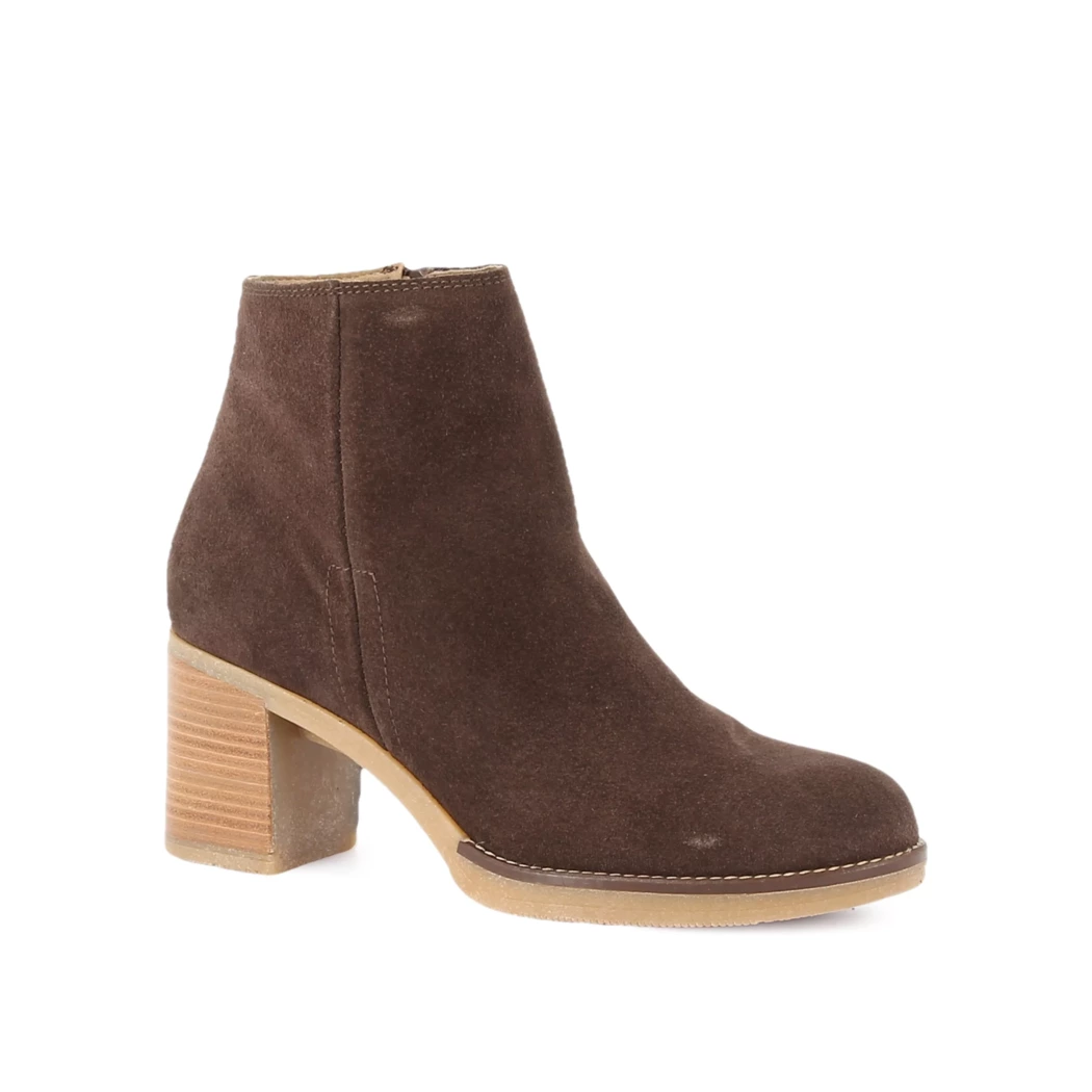 Image (1) de la chaussures Porronet - Boots Marron en Cuir nubuck