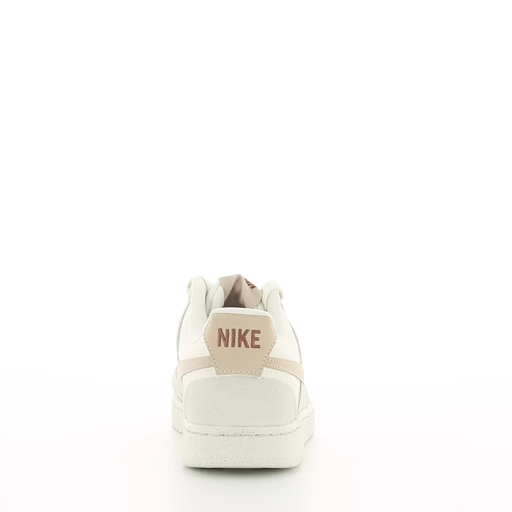 Image (3) de la chaussures Nike - Baskets Beige en Cuir synthétique Image (3) de la chaussures Nike - Baskets Beige en Cuir synthétique