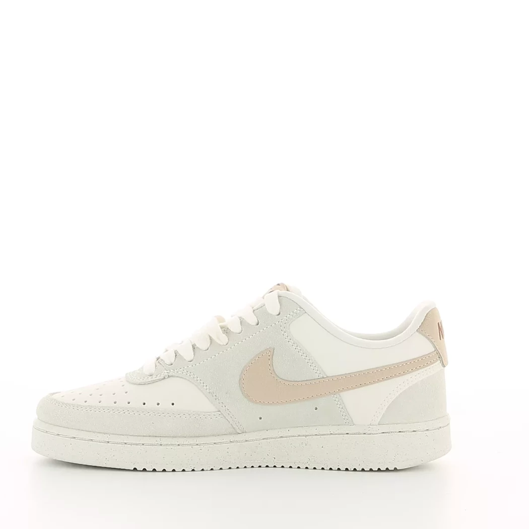 Image (4) de la chaussures Nike - Baskets Beige en Cuir synthétique Image (4) de la chaussures Nike - Baskets Beige en Cuir synthétique