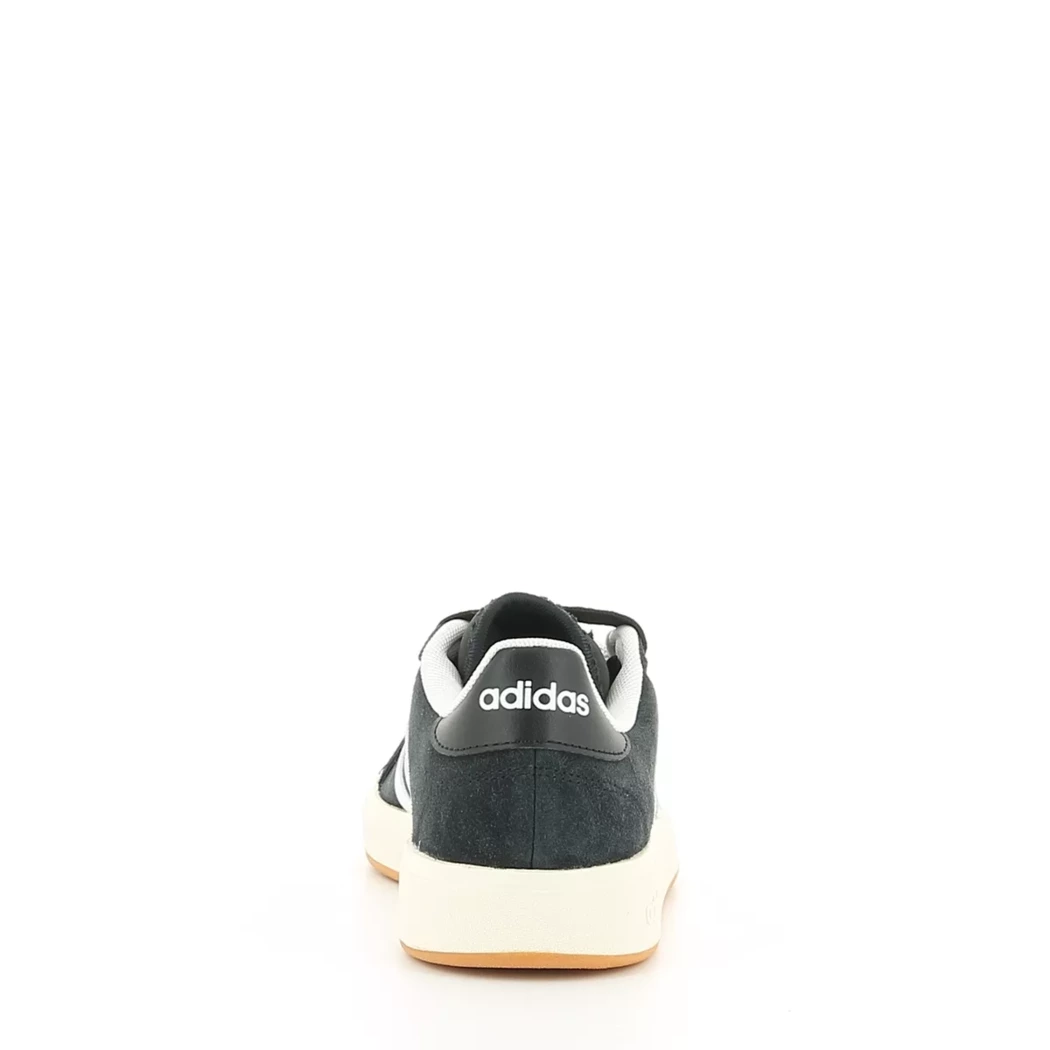 Image (3) de la chaussures Adidas - Baskets Noir en Cuir nubuck
