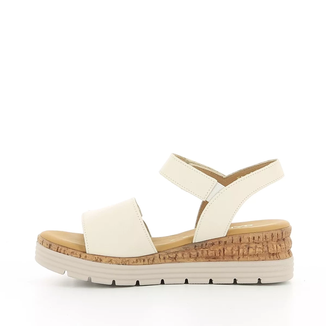 Image (4) de la chaussures Gabor - Sandales et Nu-Pieds Beige en Cuir