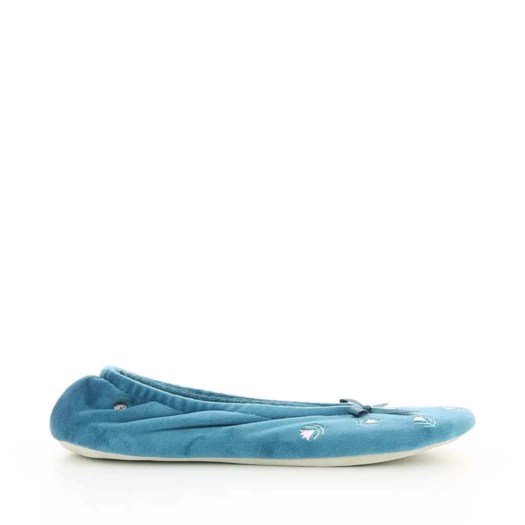 Image (2) de la chaussures Isotoner - Pantoufles et Chaussons  en Textile