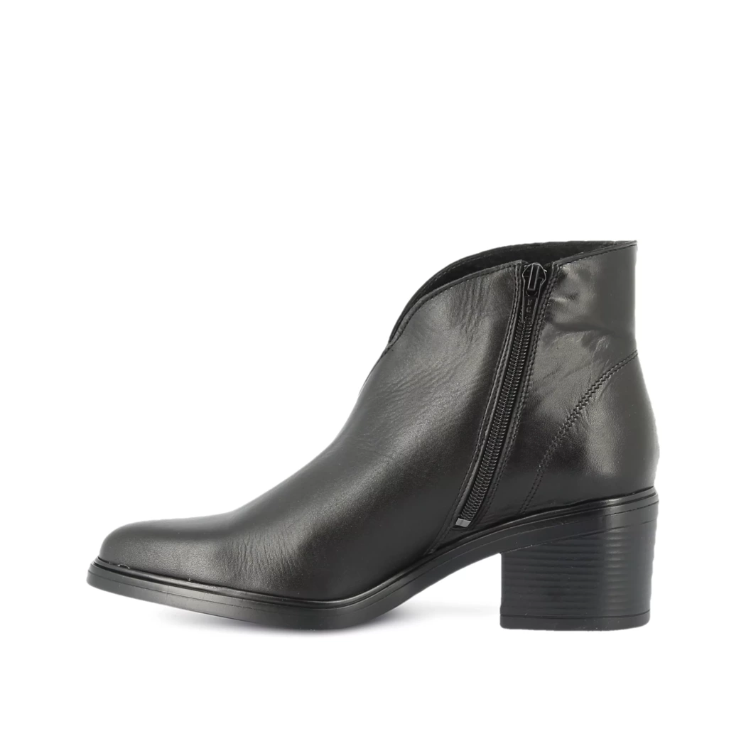 Image (4) de la chaussures Free Monday - Boots Noir en Cuir