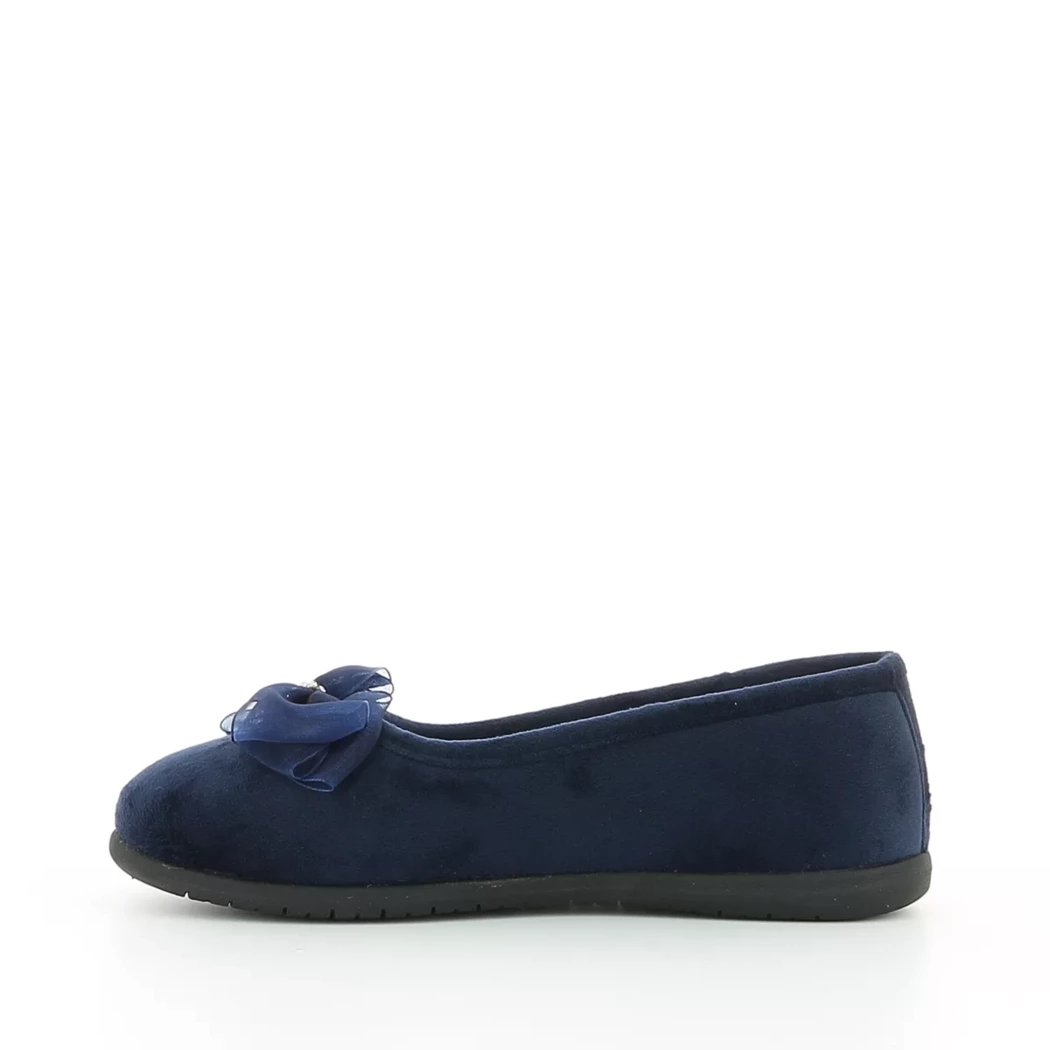 Image (4) de la chaussures Isotoner - Pantoufles et Chaussons Bleu en Textile