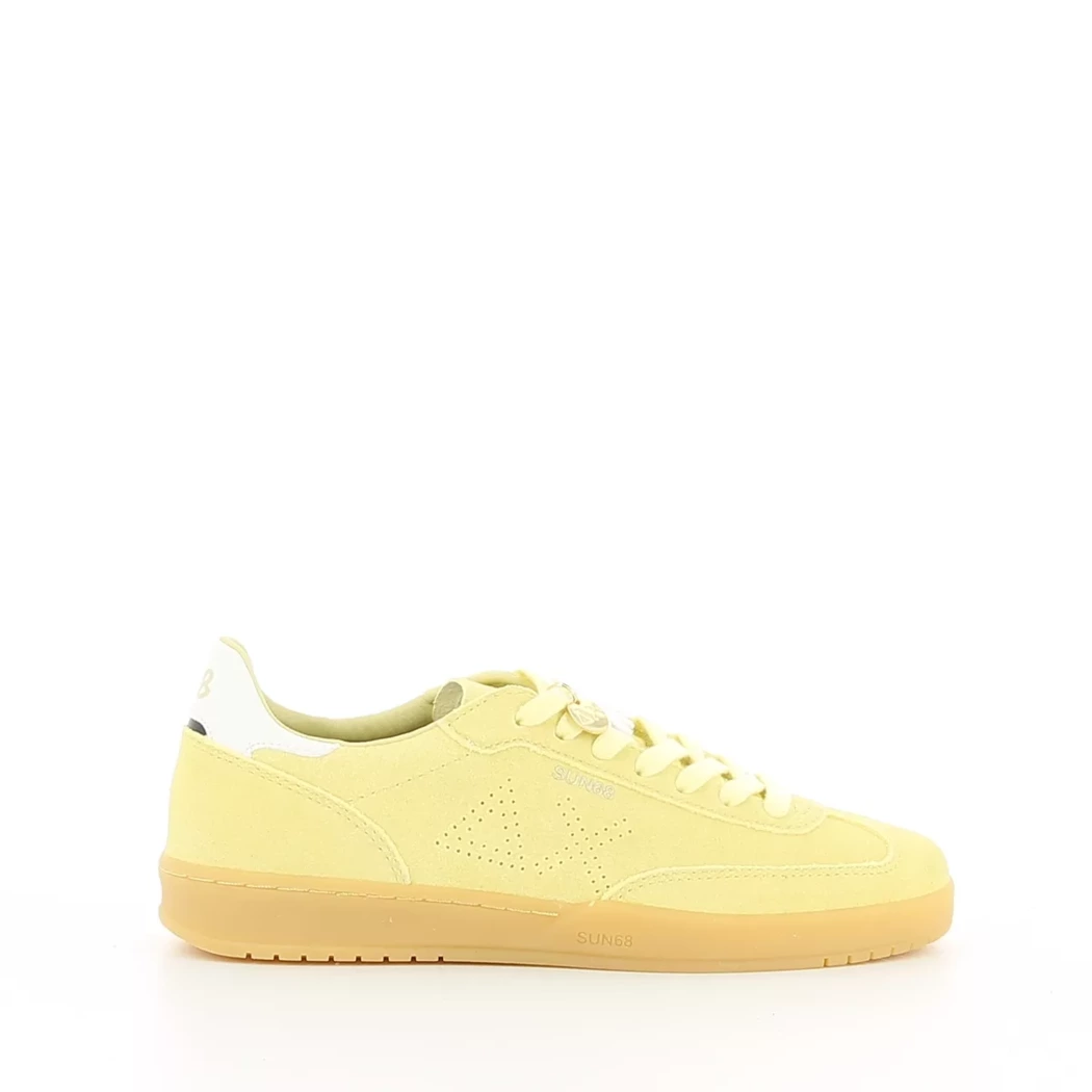 Image (2) de la chaussures Sun68 - Baskets Jaune en Cuir nubuck