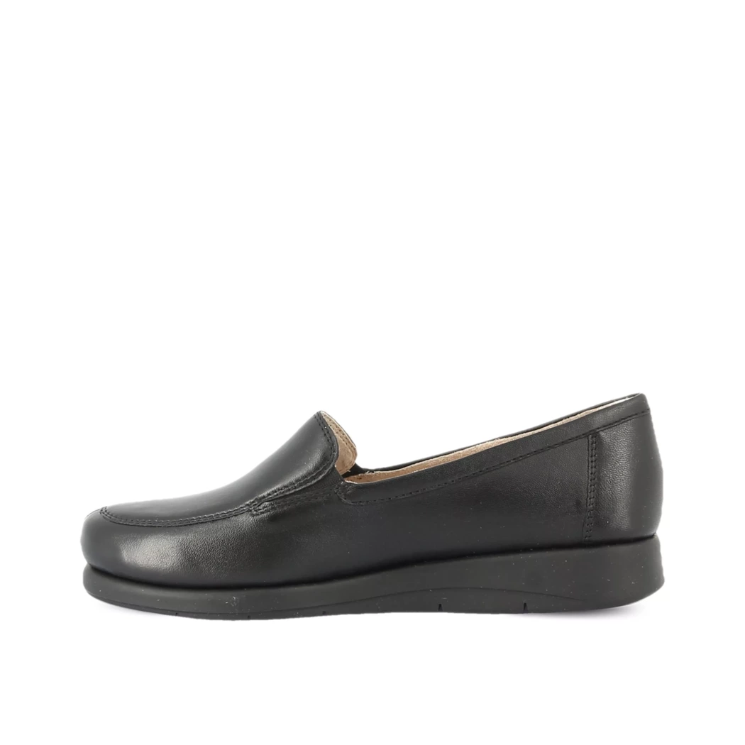 Image (4) de la chaussures Caprice - Mocassins Noir en Cuir