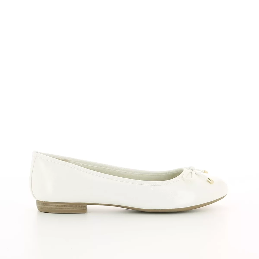 Image (2) de la chaussures Marco Tozzi - Ballerines Blanc en Cuir synthétique