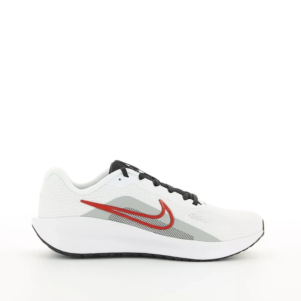Image (2) de la chaussures Nike - Baskets Blanc en Textile