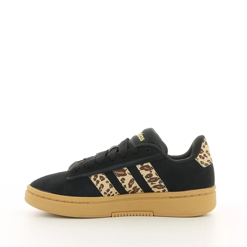 Image (4) de la chaussures Adidas - Baskets Noir en Cuir nubuck Image (4) de la chaussures Adidas - Baskets Noir en Cuir nubuck