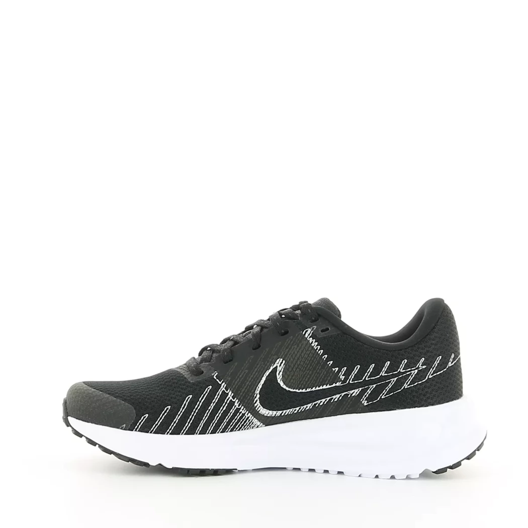 Image (4) de la chaussures Nike - Baskets Noir en Textile
