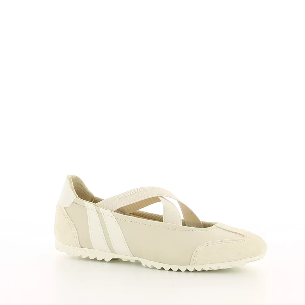 Image (1) de la chaussures Palladium - Ballerines Beige en Cuir