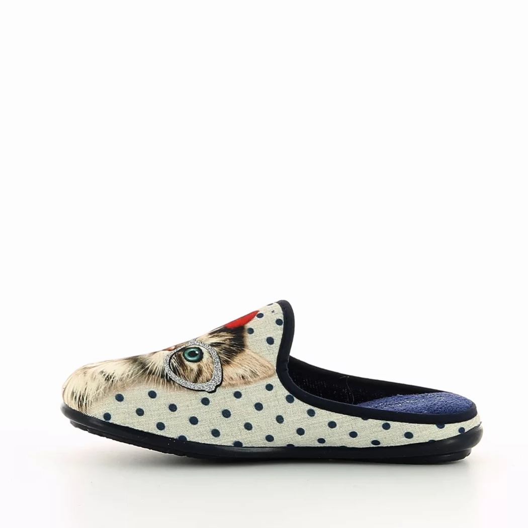 Image (4) de la chaussures Alter Native - Pantoufles et Chaussons Beige en Textile