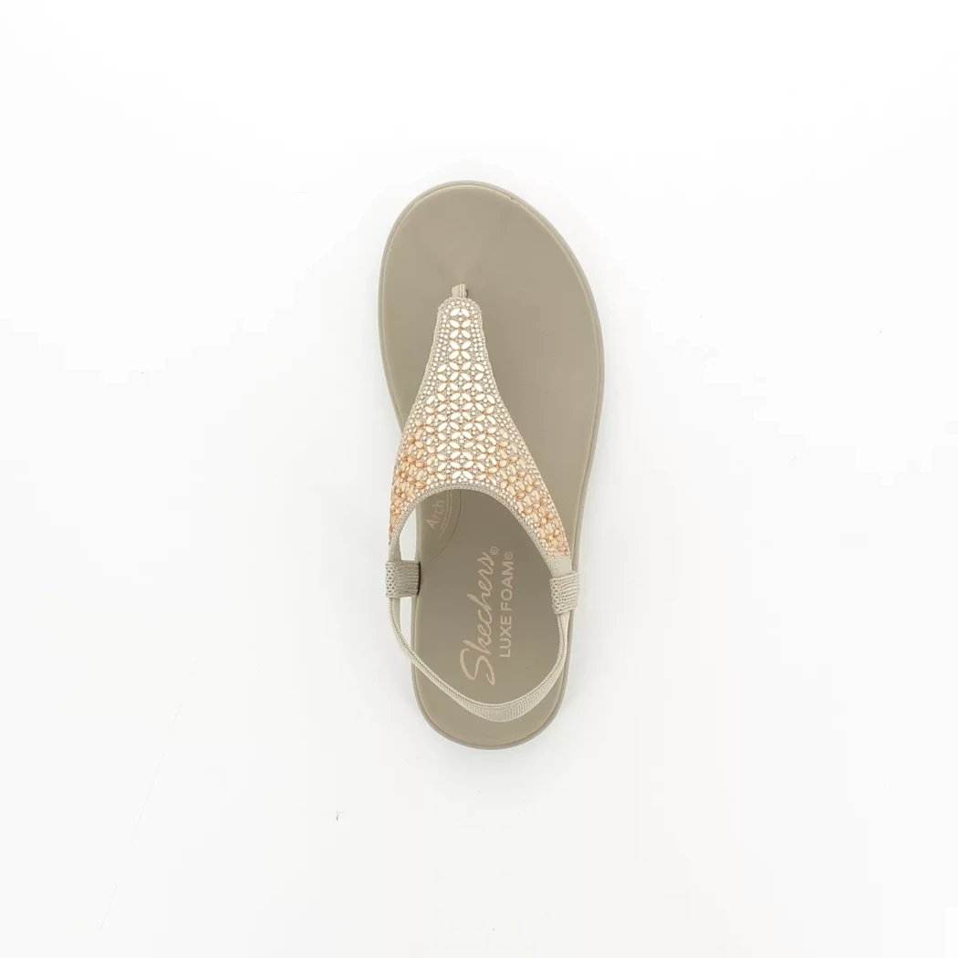 Image (6) de la chaussures Skechers - Sandales et Nu-Pieds Taupe en Textile