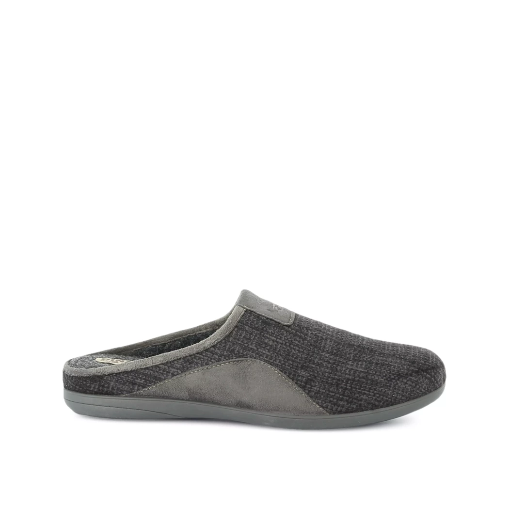 Image (2) de la chaussures Alter Native - Pantoufles et Chaussons Noir en Textile