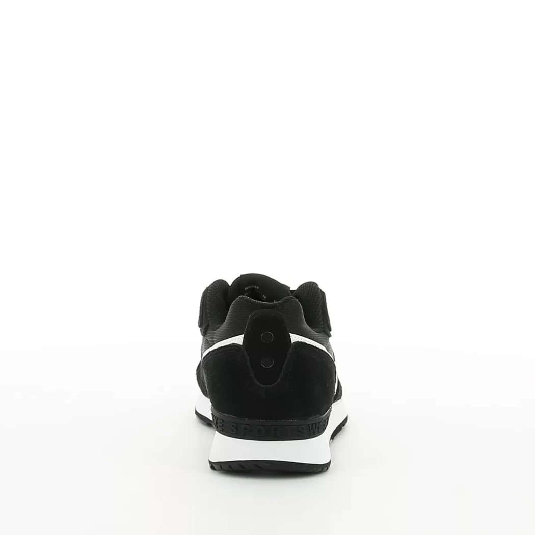 Image (3) de la chaussures Nike - Baskets Noir en Cuir nubuck