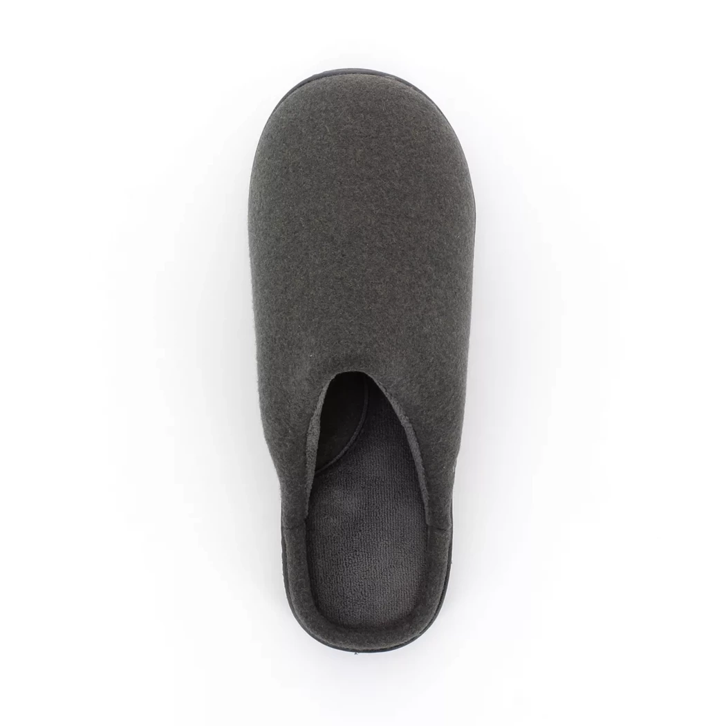 Image (6) de la chaussures Isotoner - Pantoufles et Chaussons Gris en Textile