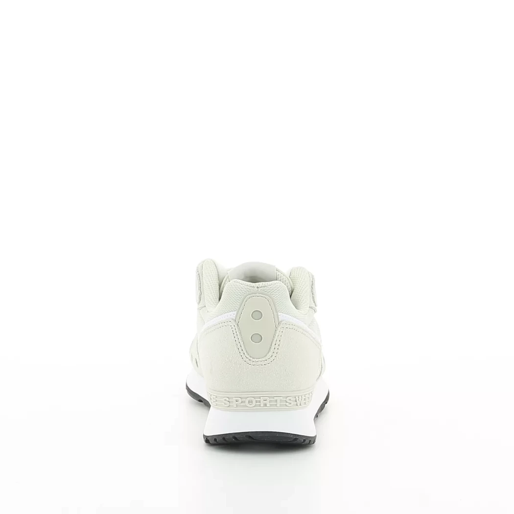 Image (3) de la chaussures Nike - Baskets Beige en Cuir nubuck