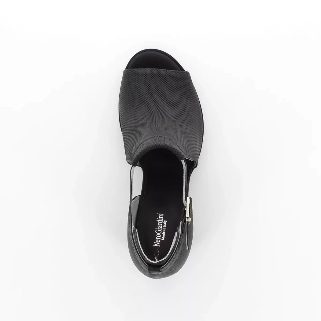 Image (6) de la chaussures Nero Giardini - Sandales et Nu-Pieds Noir en Cuir synthétique