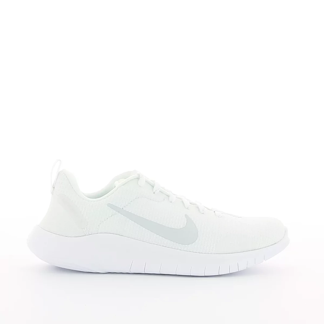 Image (2) de la chaussures Nike - Baskets Blanc en Textile