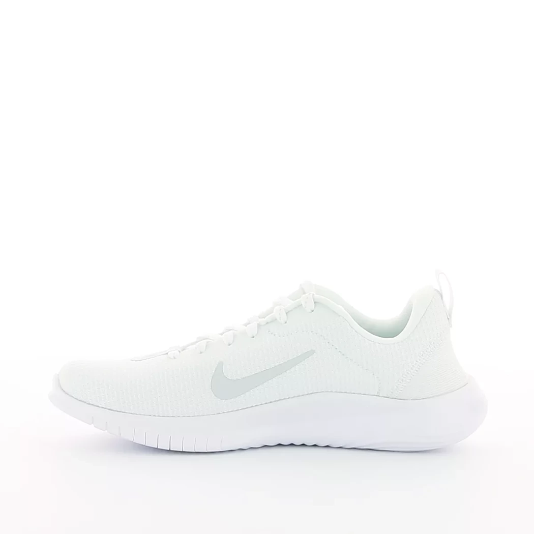 Image (4) de la chaussures Nike - Baskets Blanc en Textile
