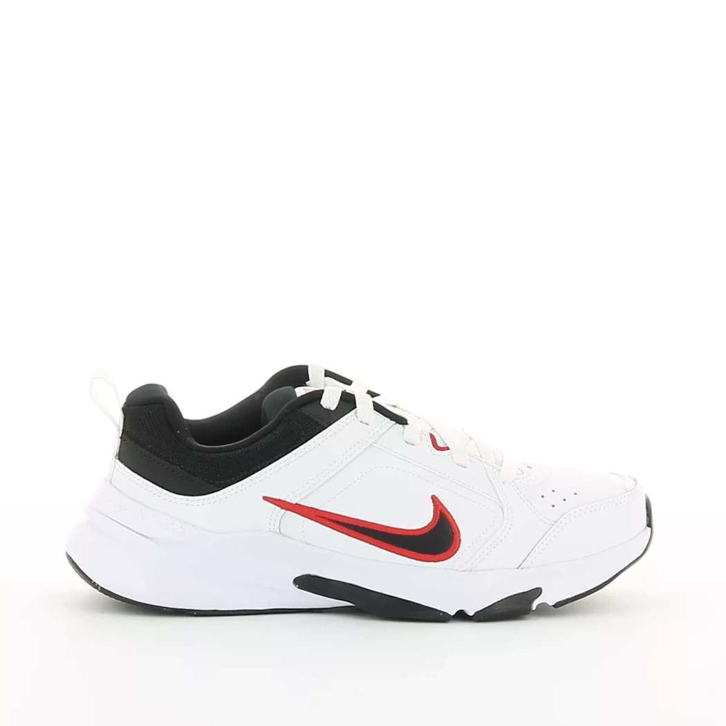 Image (2) de la chaussures Nike - Baskets Blanc en Cuir synthétique